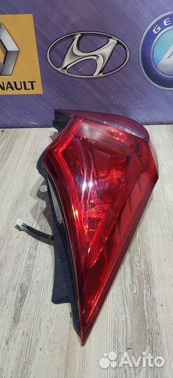 Фонарь задний Hyundai solaris Лев