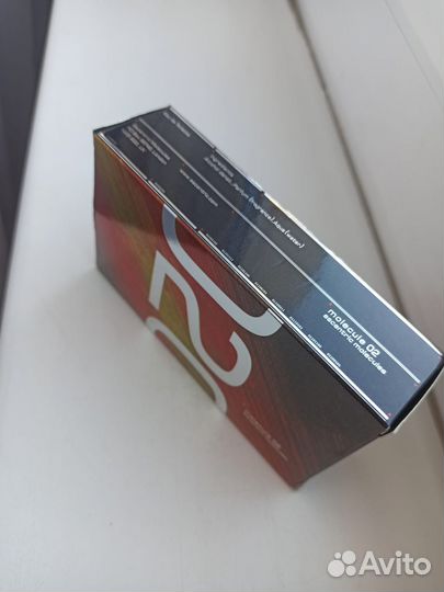 Escentric molecules 02