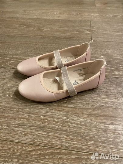 Туфли для девочки