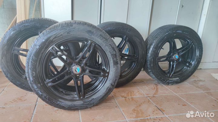 Шины с дисками для Флюенса