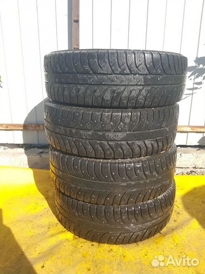 Bridgestone Ice Cruiser 7000 195/65 R15