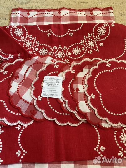 Столовый набор скатерти и салфетки