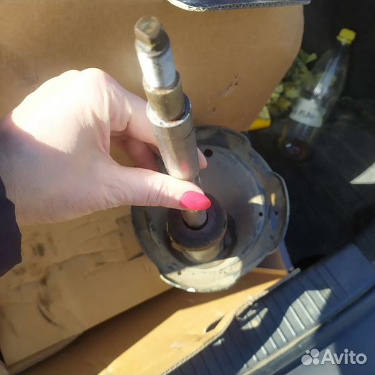 Стойка для Кио Рио 2 кузов,левая передняя