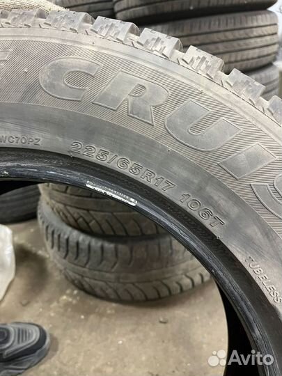 Bridgestone Ice Cruiser 7000 225/65 R17 106T