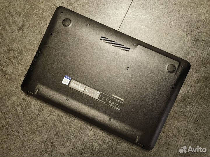 Ноутбук Asus R540n