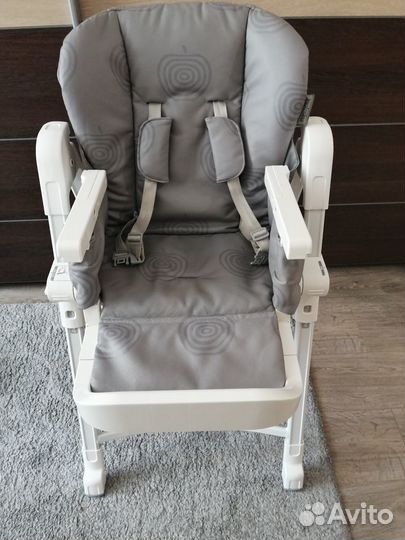 Стульчик для кормления inglesina