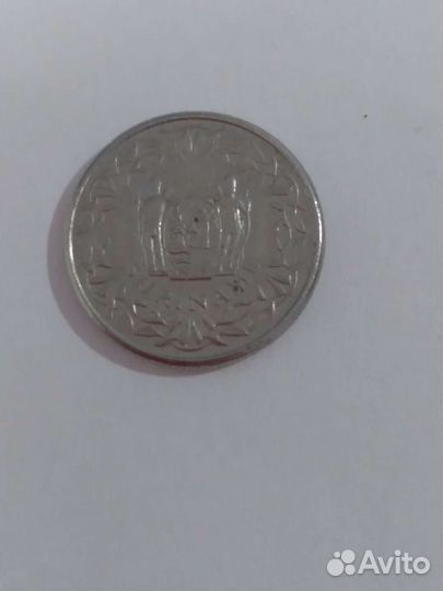 Монета 10 центов суринам