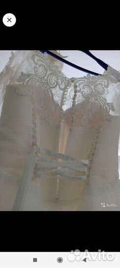 Свадебное платье