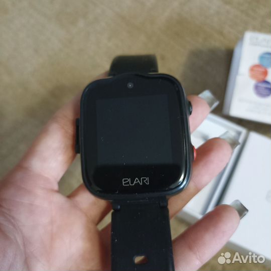 Smart watch Elari kidPhone 4G