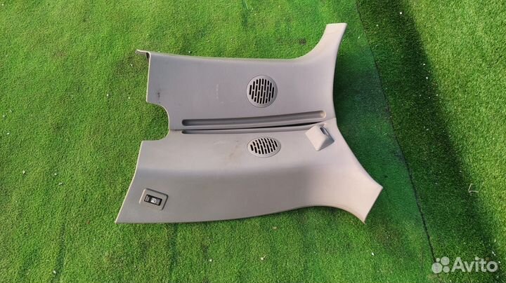 Обшивка стойки кузова пара задняя Cadillac