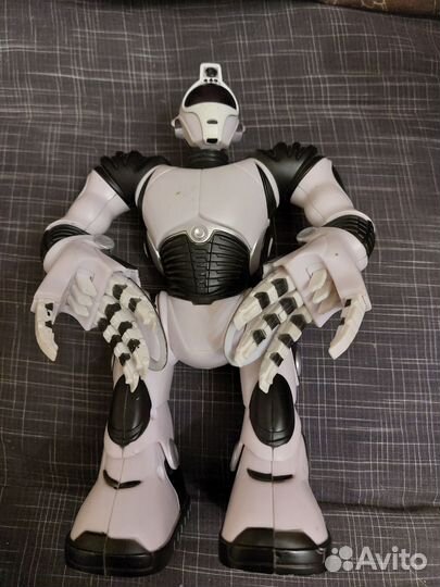 Игрушки пакетом: робот, машинки