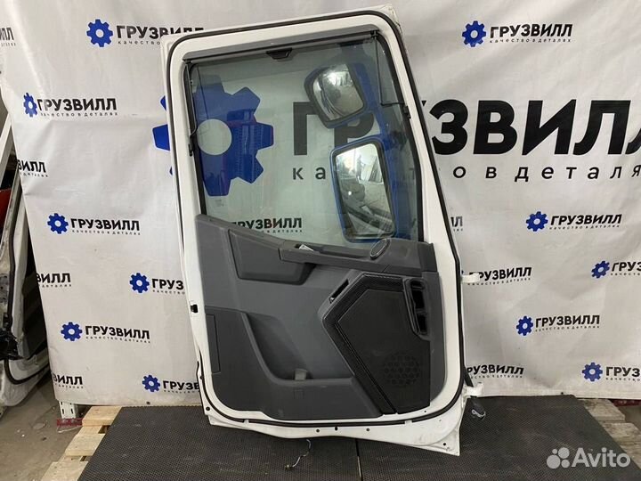 Дверь левая Renault T 14142221