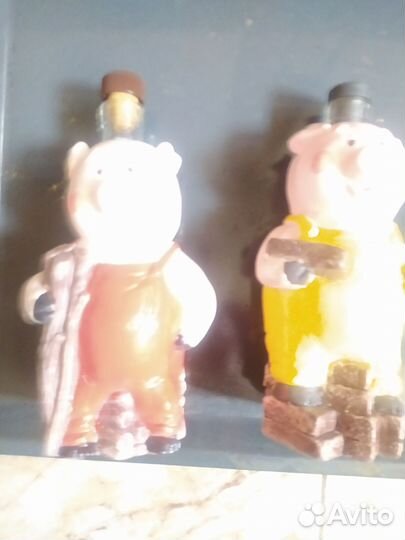 Бутылки, вазочки, баночкт