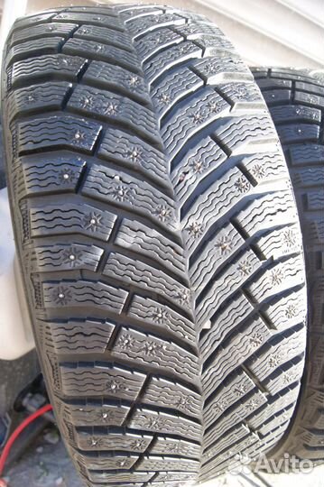 Michelin X-Ice North 4 235/55 R17