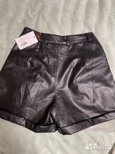 Шорты женские кожаные