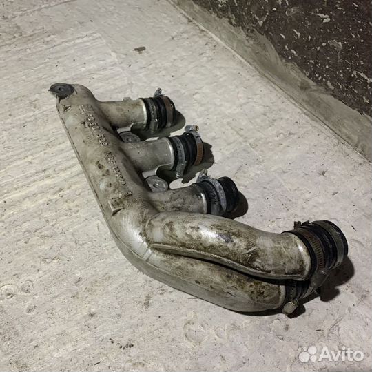 Коллектор впускной Opel Vectra B 2.5