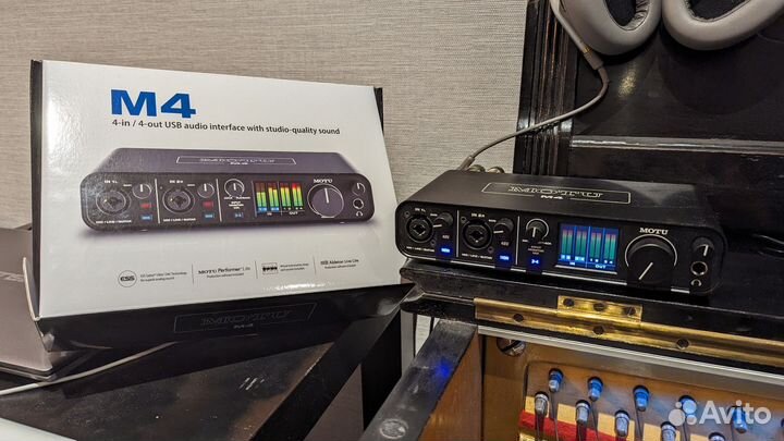 Внешняя звуковая карта Motu M4