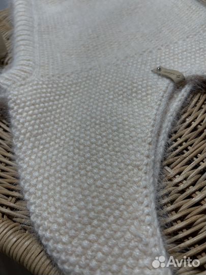 Капор вязанный