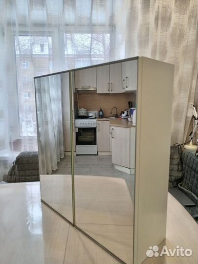 Шкаф распашной с полками бу