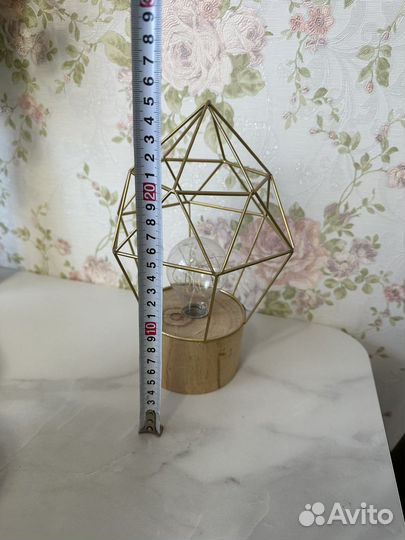 Подсвечник золотой