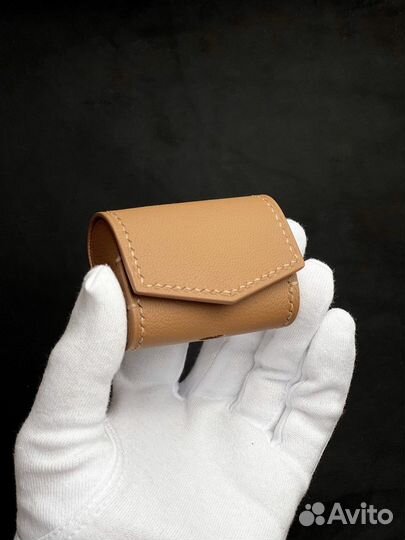 Кожаный чехол для AirPods Pro, 2, 3 поколения