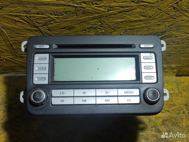 Магнитофон (магнитола) Volkswagen Caddy 2KB BSU