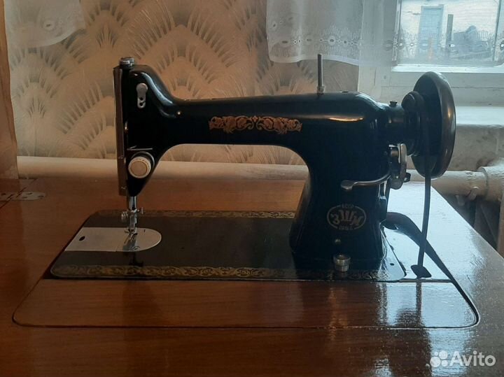 Швейная машинка зшм