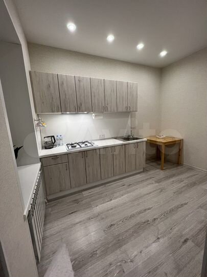 2-к. квартира, 42 м², 1/2 эт.