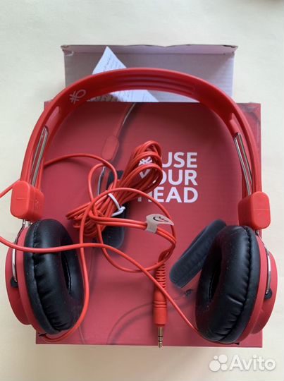 Наушники Benetton новые