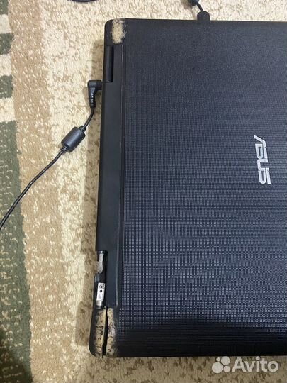 Ноутбук asus