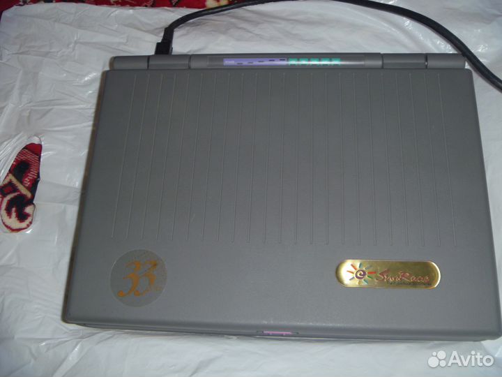 SanRace The HyperBook 3000 series