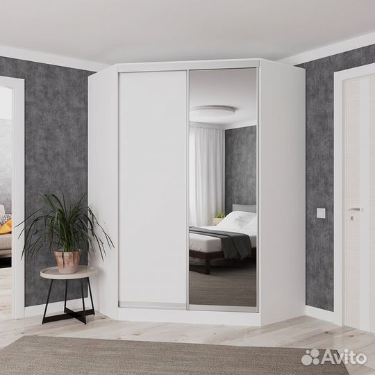 Угловой шкаф