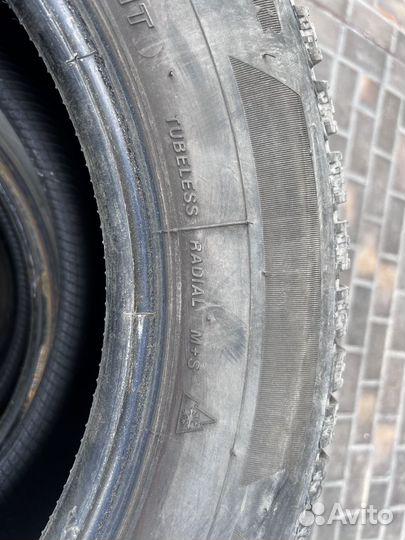 Bridgestone Ice Cruiser 7000S 195/65 R15 91T
