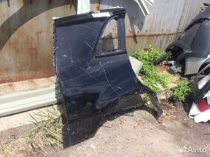 Крыло правое заднее kia sorento 2 xm