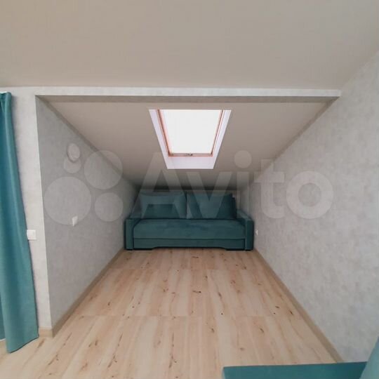 2-к. квартира, 65 м², 3/3 эт.