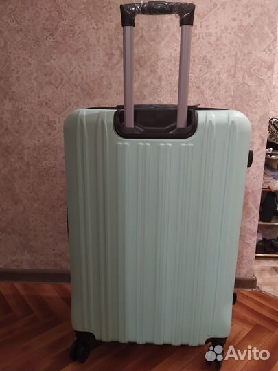 Чемодан новый Ridberg