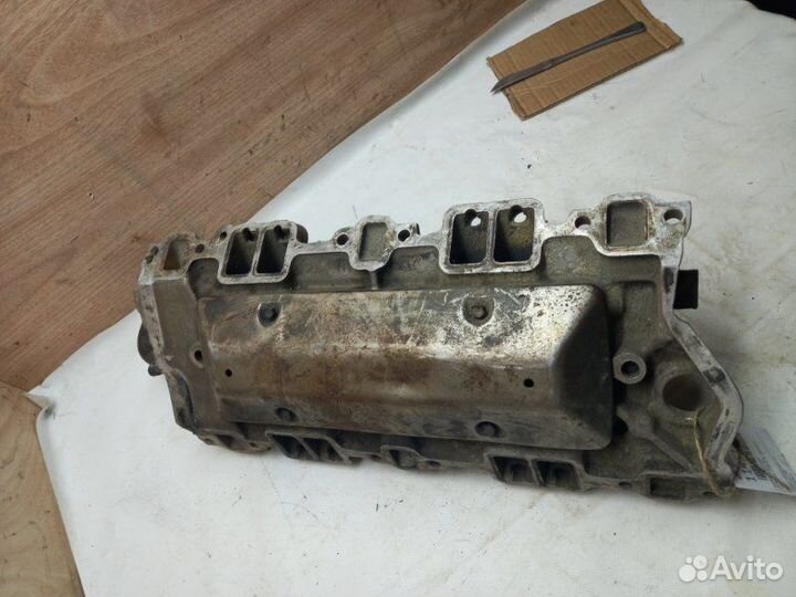 Коллектор впускной Pontiac Firebird 305