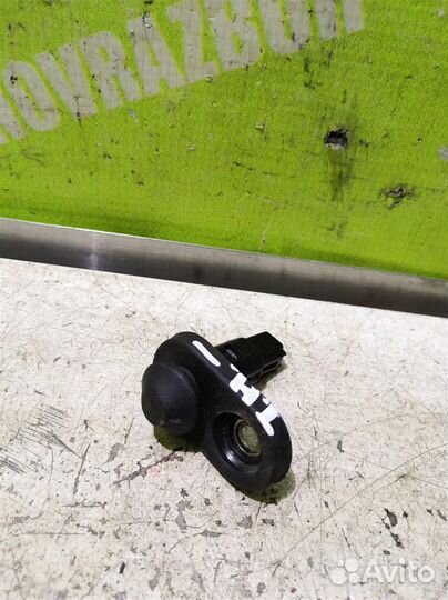 Выключатель концевой Тойота Хайлендер