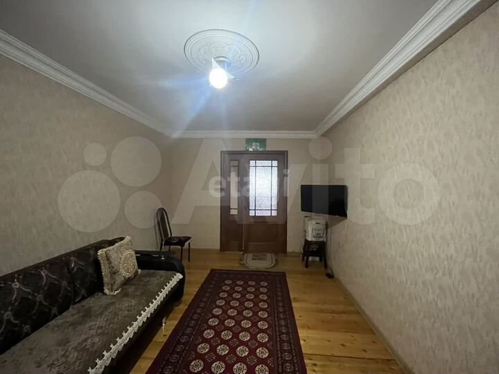 4-к. квартира, 94 м², 3/5 эт.