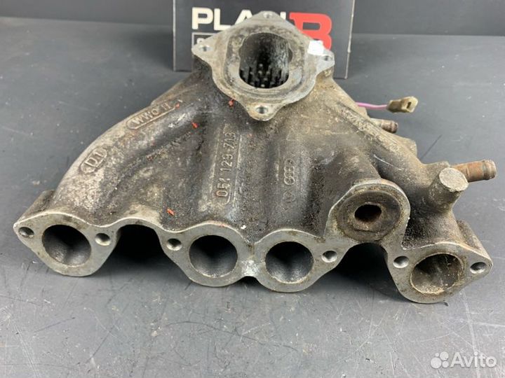 Коллектор впускной Volkswagen Passat B3