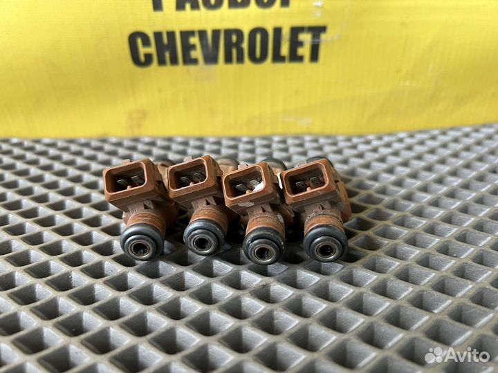 Форсунки Ford Focus 1- A4 379