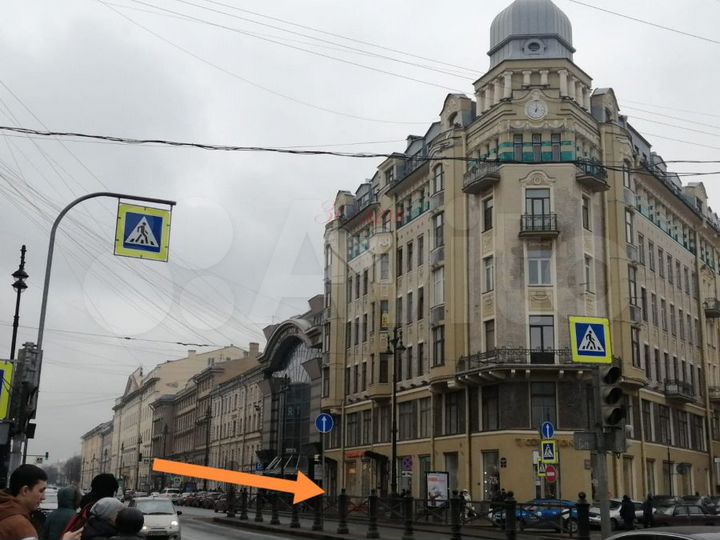 Коммерция на Сенной площади