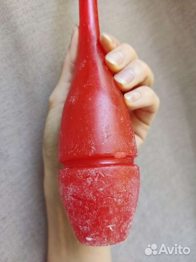 Гимнастическая булава и нейро-скакалка на ногу