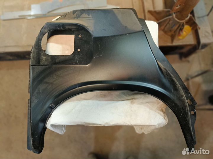 Арка наружная правая 2110-2112