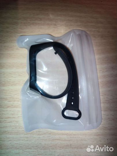 Ремешок на mi band 4