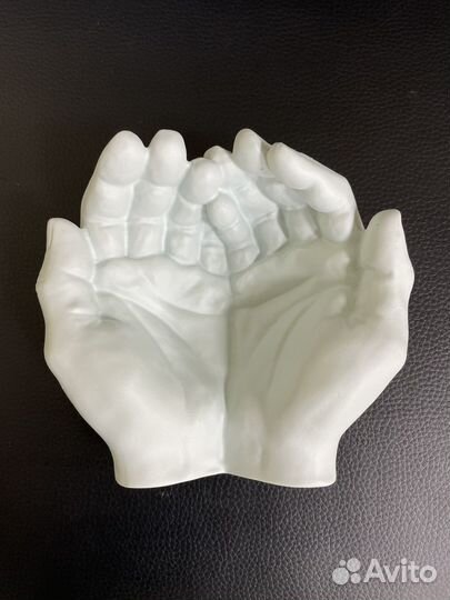 Фигура «руки» из гипса
