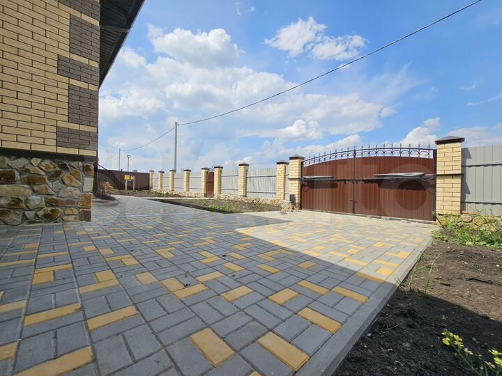 Дом 100 м² на участке 6 сот.