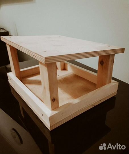 Кормушка для птиц