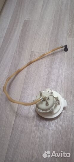 Фланец с топливным фильтром VW touareg 2002-2010