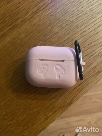 Продам наушники airpods pro